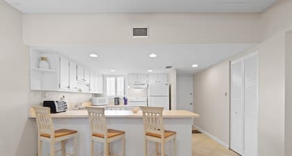 Ocean Club North C104