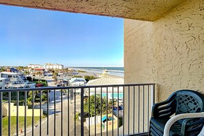 Interior - Oceania Beach Club 509 (New Smyrna Beach)