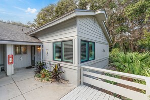 Interior - Sea Woods Villa 4350 (New Smyrna Beach)