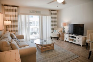 Front of property - Win-san C213 (New Smyrna Beach)