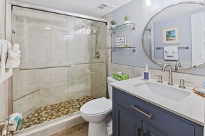 Interior - Win-san A101 (New Smyrna Beach)