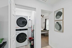 Apartemen (2 Bedrooms) | Interior