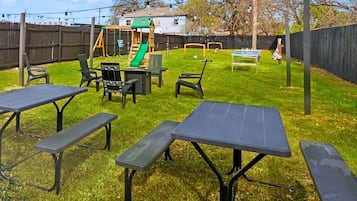 Apartment (2 Bedrooms) | Front of property