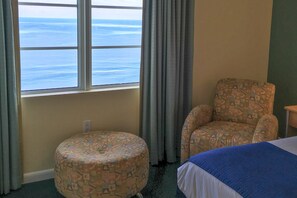 Interior - Ocean Walk 2424a (Daytona Beach)