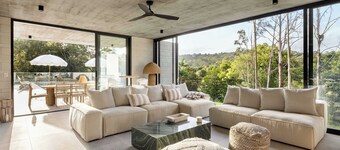 Latitude 156 - Elevated Noosa Hinterland Luxury
