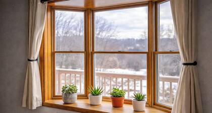 Spacious 5BR Lake View Near Cornell Sleeps 9 • Accessible • Perfect for Groups