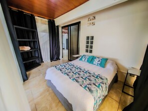 6 dormitorios, Internet, ropa de cama