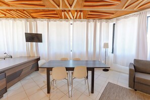 Dining - Centric Studio in Sosua Center Pool & Workspace (Sosúa)