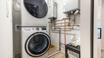 Superior Condo, 6 Bedrooms | Interior