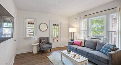 The Retreat - Warm and Convenient Guest Suite