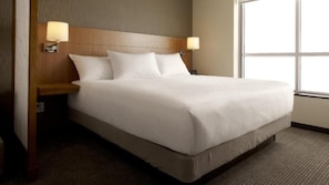 Deluxe Suite, 1 Bedroom, Private Bathroom | In-room safe, iron/ironing board, free WiFi - Hyatt place uptown (Charlotte)