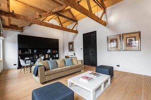 Apartment - Cadogan Square Penthouse Huge Terrace AC (London)