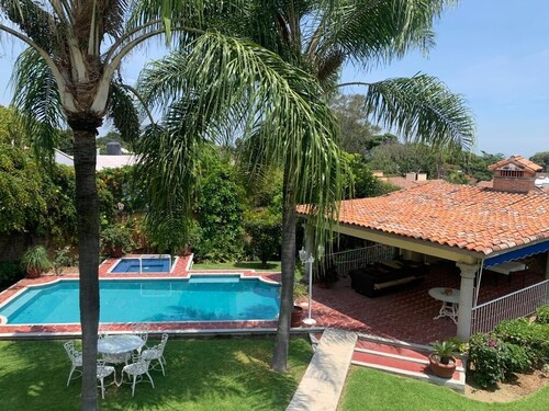 Relax and Enjoy  Cuernavaca Pet/Friendly