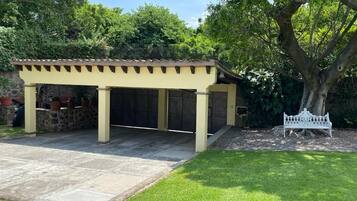 Enceinte de lâhĂ©bergement