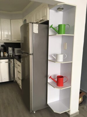 Fridge, microwave, stovetop, dishwasher - JUUB  Polanco! the best of CDMX at your doorstep (Mexico City)