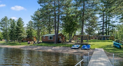 12 Bedroom Lodge | Dock Your Boat |Game Room & Bar