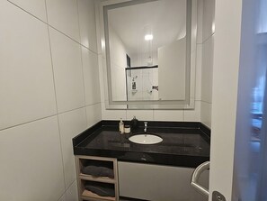 舒适公寓, 海滩景观 | 浴室