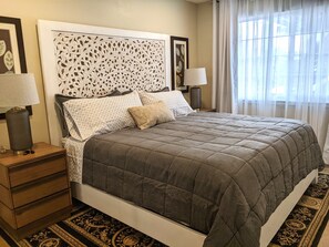 4 habitaciones, escritorio, tabla de planchar con plancha y wifi gratis