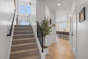 Interior - Ski Basecamp • Cozy Modern • Minutes to Everything (Midvale)