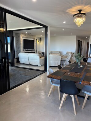 Interior - Tranquility By The Beach Wallaroo Water Front Property (Wallaroo)