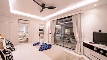 Deluxe Villa, 3 Bedrooms, Pool View | Egyptian cotton sheets, premium bedding, in-room safe, desk