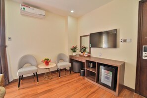 Habitació doble Premier, balcó, vistes a la ciutat | Interior