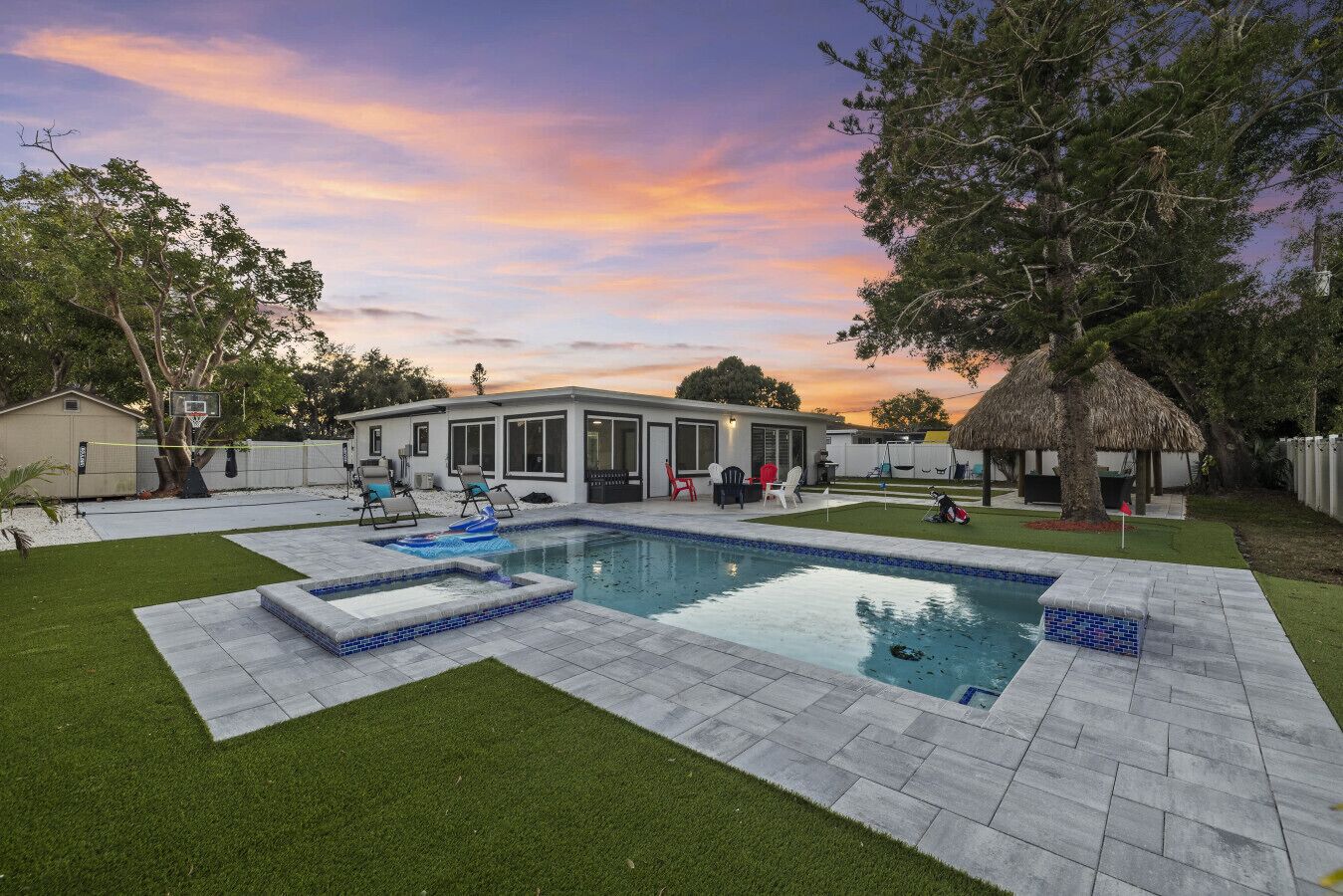 Outdoor pool, a heated pool