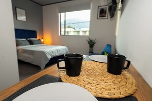 Espacio para trabajar con un portátil y wifi gratis