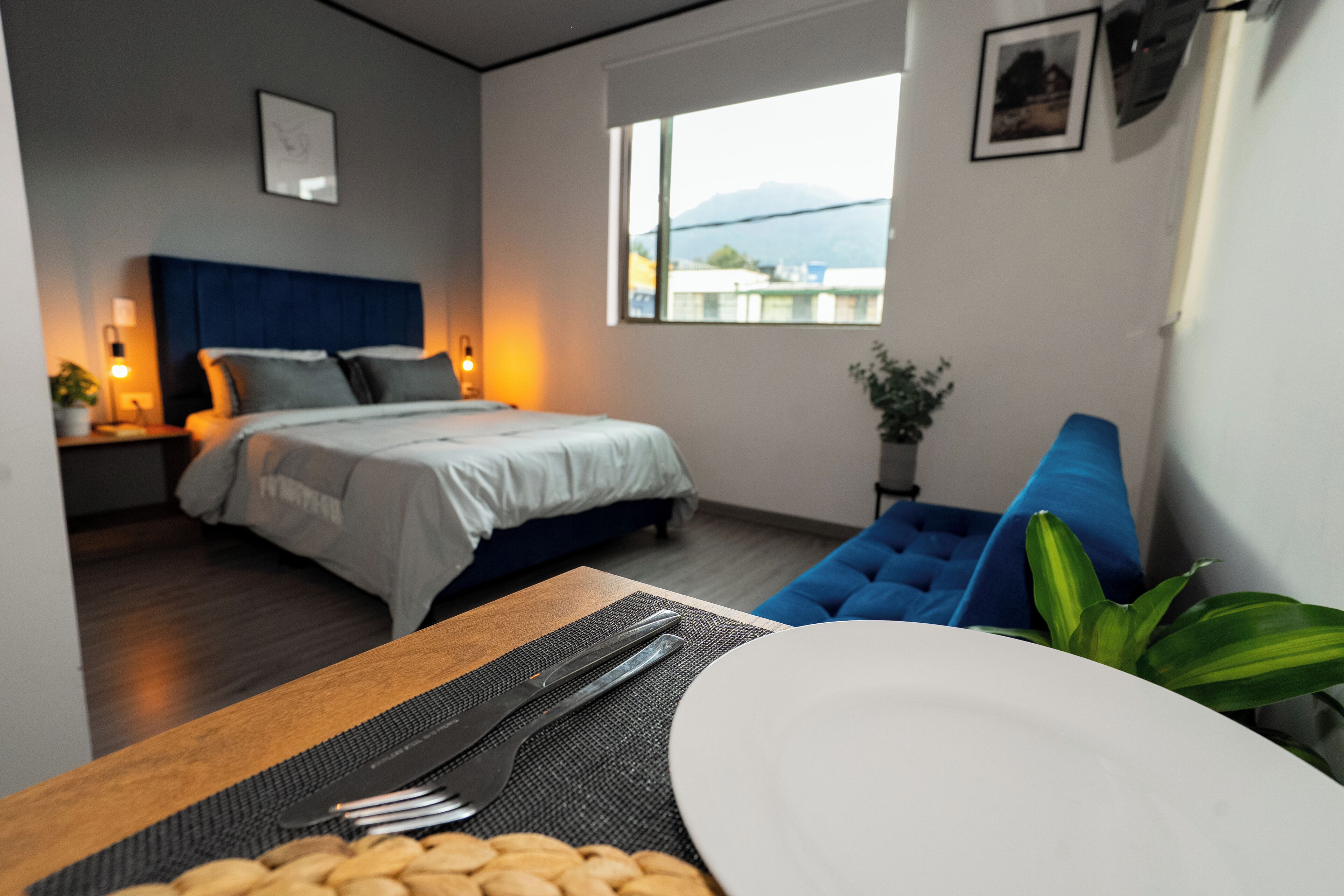 Ruang kerja ramah laptop dan Wi-Fi gratis