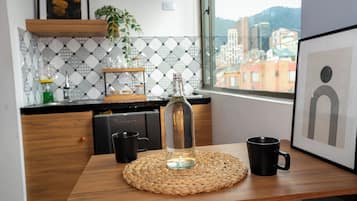 Apartemen Standar, pemandangan kota | Interior