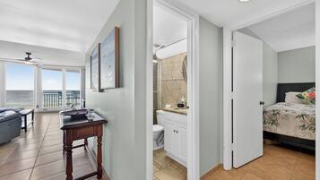 2 quartos, ferros/tábuas de passar roupa, Wi-Fi de cortesia