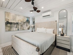 Free WiFi, bed sheets - Two Story Carriage House, 2 Bedroom on the Edge of Rosemary Tennis Courts (Rosemary Beach)
