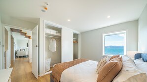 4 Schlafzimmer, Bügeleisen/Bügelbrett, WLAN, Bettwäsche