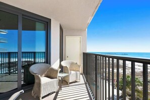 Property grounds - Phoenix East 401 | Beachfront 3BR Condo (Orange Beach)