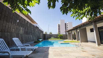 Alberca al aire libre