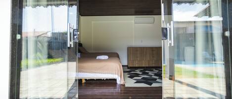 Standard Triple Room, Pool View