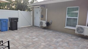 Property grounds - Parsons Haven House #1 in Town 'n' Country, Tampa (Tampa)