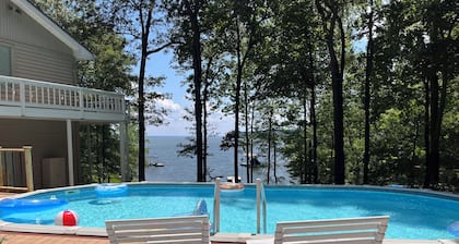 Lakefront Getaway, Pool, Pickleball, Dock