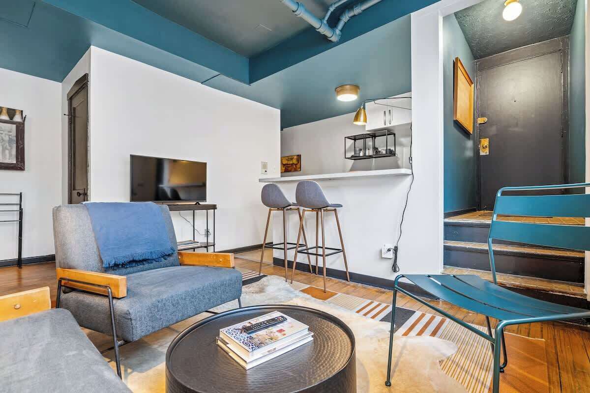 TV, offices
