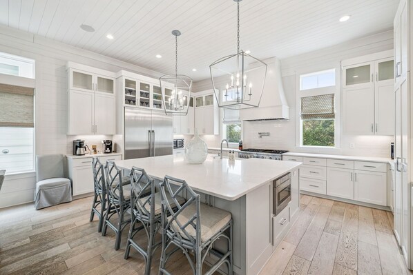 Fridge, microwave, oven, stovetop - Private Heated Pool & Hot Tub | Rooftop Balcony | Ocean Views | Sleeps 24! (Seagrove)