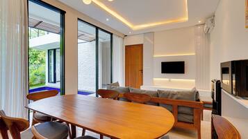 Villa, Balcony, Pool View | Dining