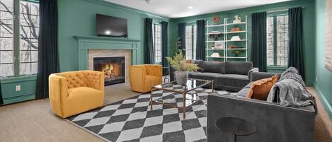 TV, fireplace
