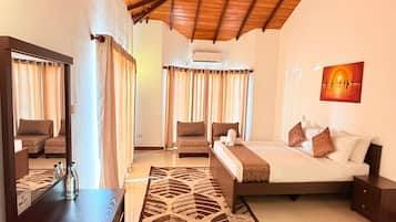 4 slaapkamers, een strijkplank/strijkijzer, wifi, beddengoed