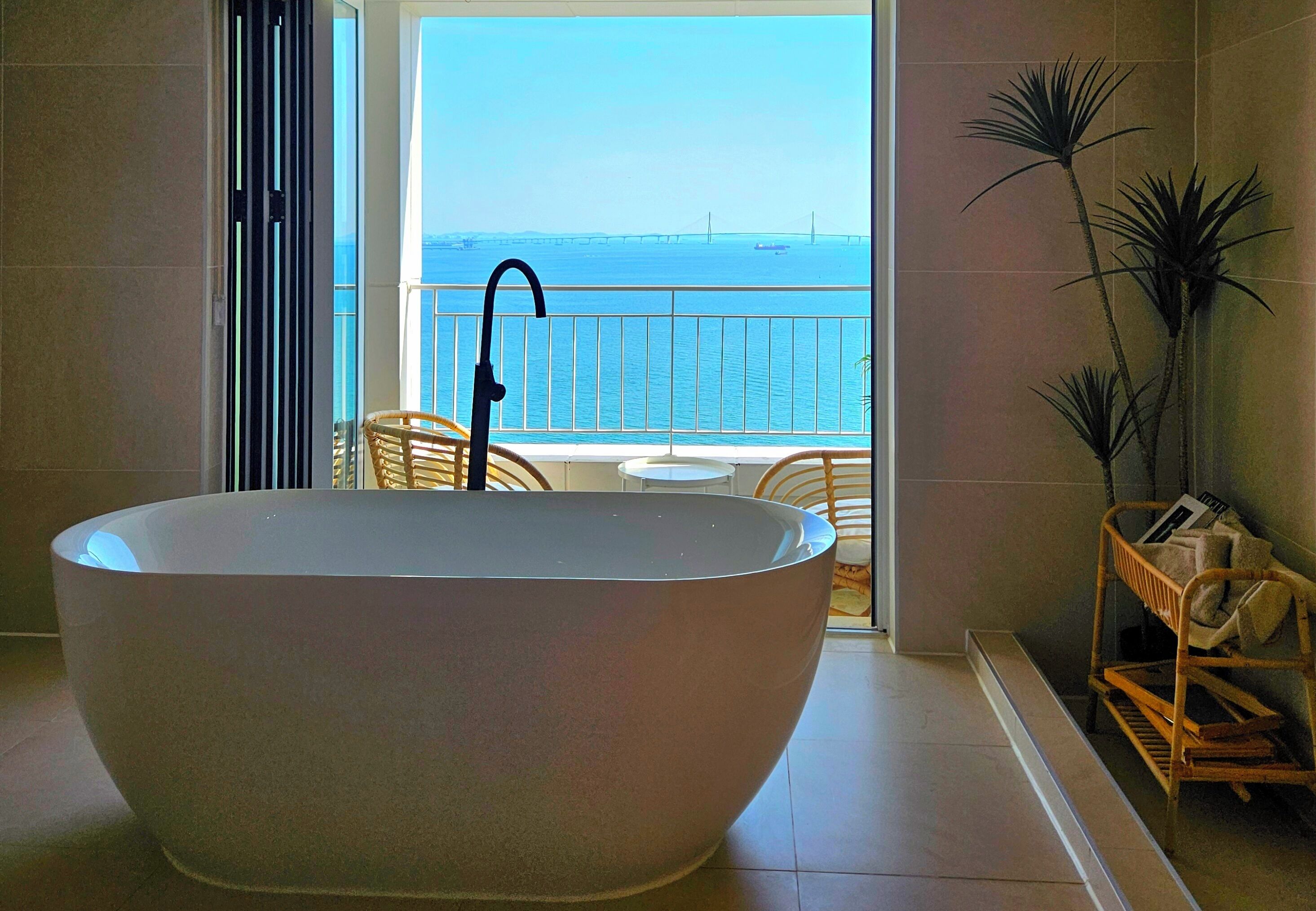 Royal Suite, Sea View | Interior