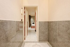 Room - Legacy Inn, Mysore (Mysore)