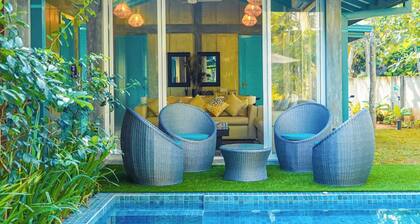 Villa Blue Monk - Thema Collection