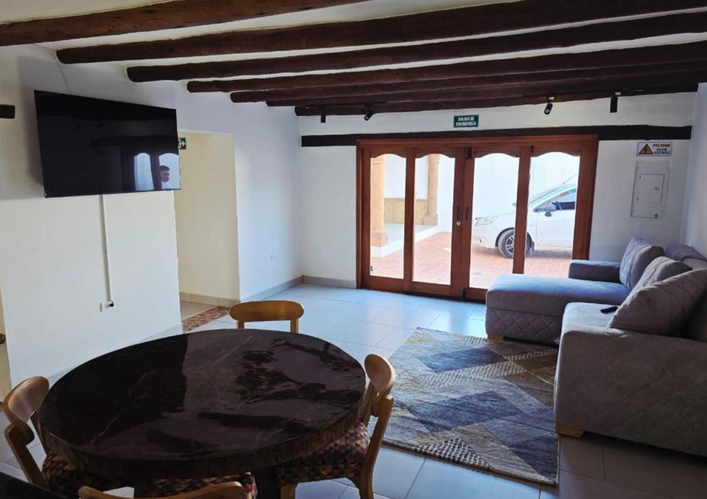 Quang cảnh nhìn từ nơi lưu trú