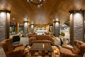 Lobby - Grand Hotel Therme (Razlog)