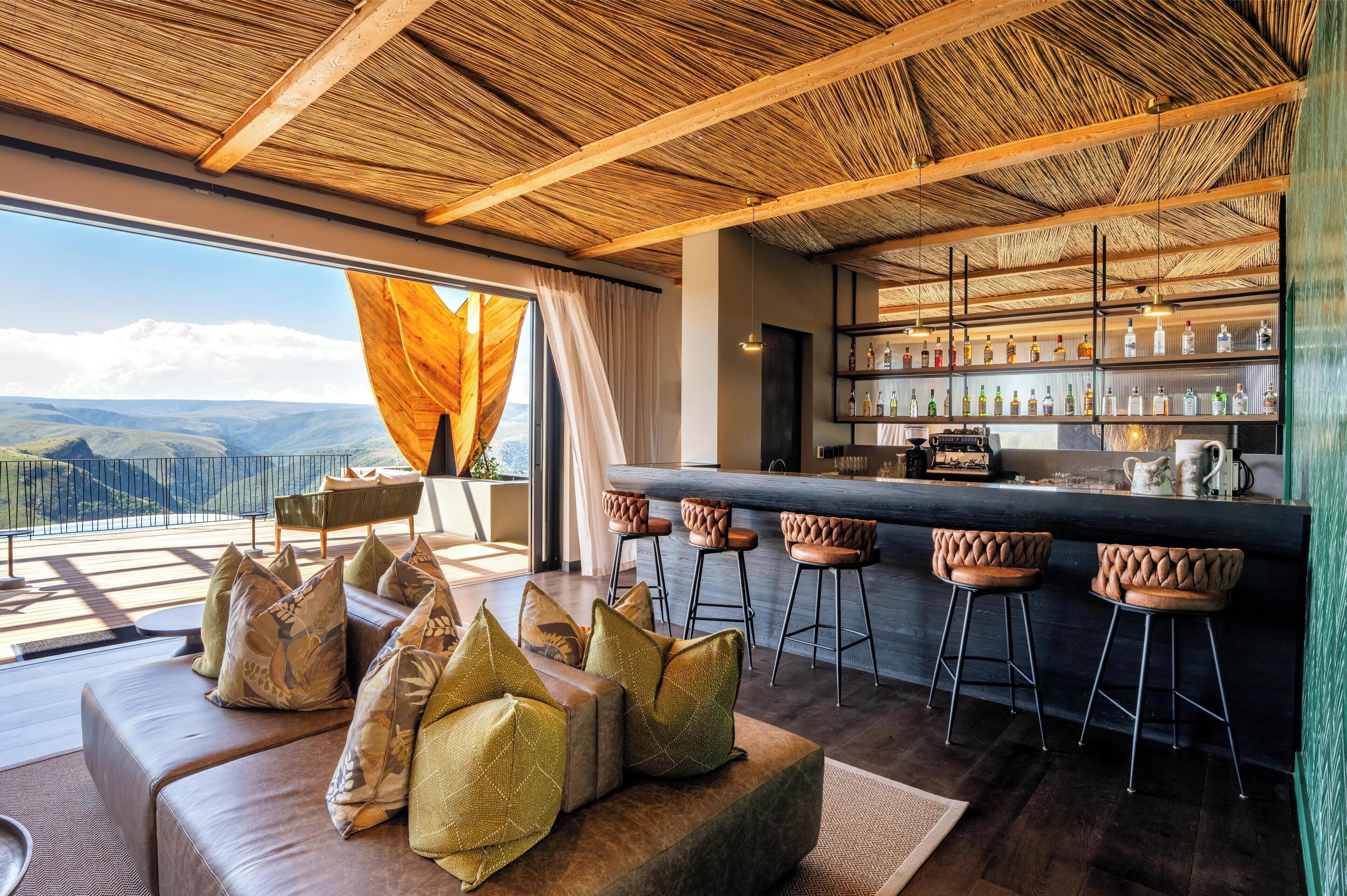 Bar (en la propiedad)