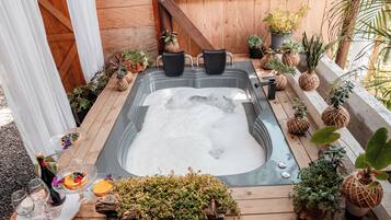 Superior-Loft, Balkon, Bergblick | Hochwertige Bettwaren, Daunenbettdecken, Select-Comfort-Betten, Minibar